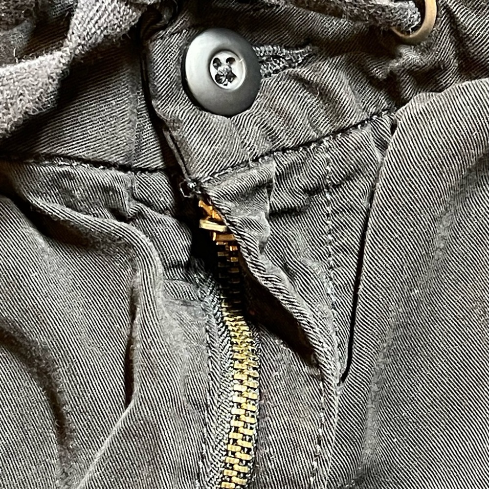 American eagle Pants - Picture 8 of 8